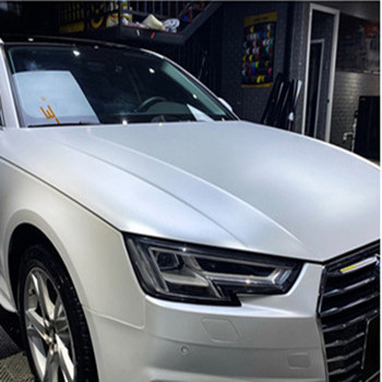 Lanzamiento del aire de la película del abrigo del coche de Audi Electro Optic Metallic White desplazable