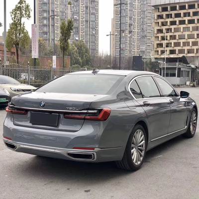 La película de Grey Chrome Car Vinyl Wrap protege la pintura contra rasguños y microprocesadores de descoloramiento
