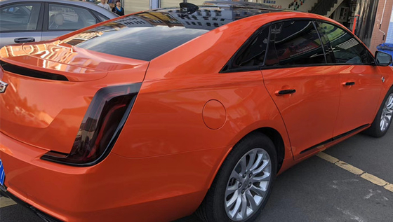 Abrigo resistente del vinilo del lanzamiento del aire del lustre del fuego del coche del rasguño anaranjado adhesivo desprendible del abrigo