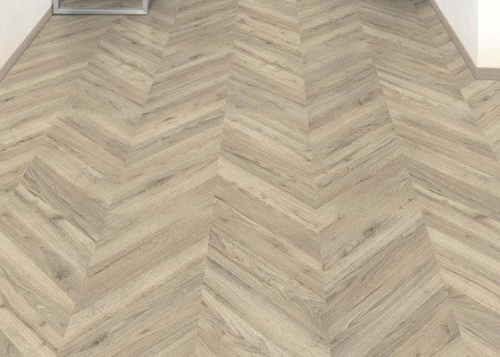 Película de madera auta-adhesivo 0.7m m del vinilo del grano del efecto del roble de Chevron