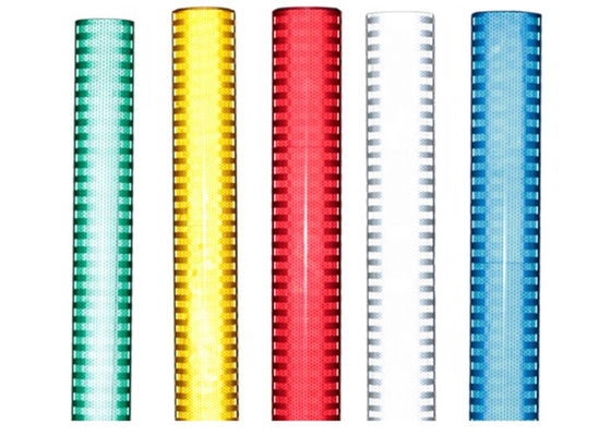 Película de Diamond Grade Prismatic Reflective Sheeting de la señal de tráfico 10 años de durabilidad