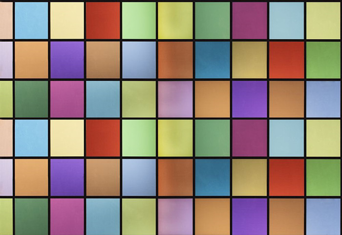 La película de vidrio de la ventana decorativa de Sunproof coloreó el modelo de los cuadrados